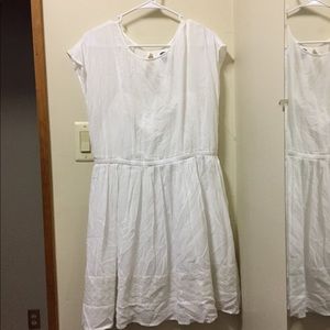 White Old Navy summer dress